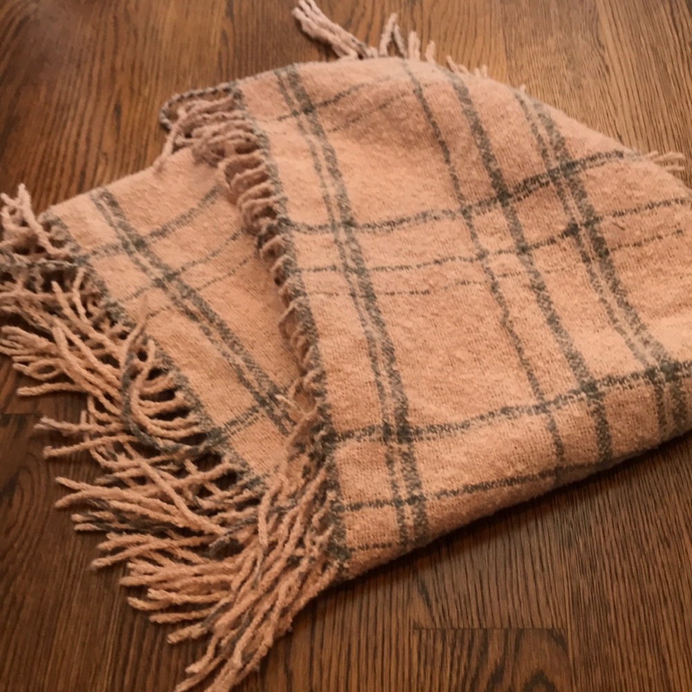 Infinity scarf